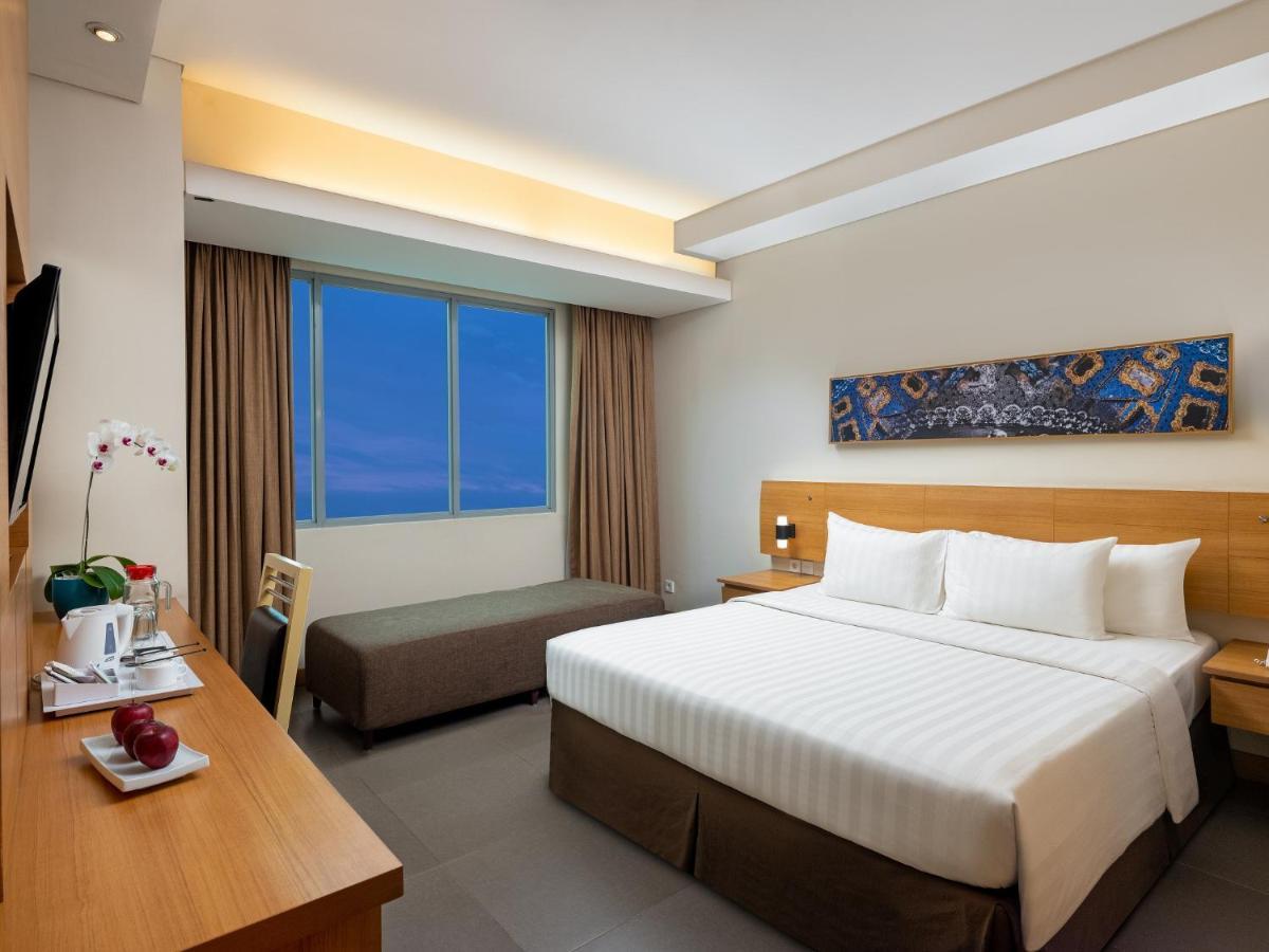 Aston Hotel 4*