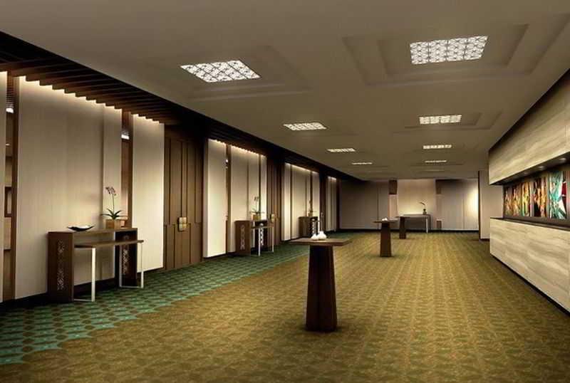 Aston Hotel 4*