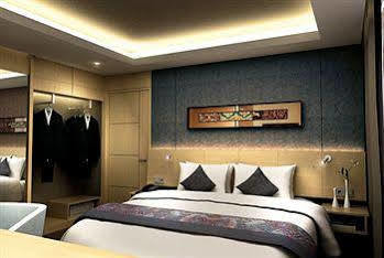 Aston Hotel Surakarta (Solo)